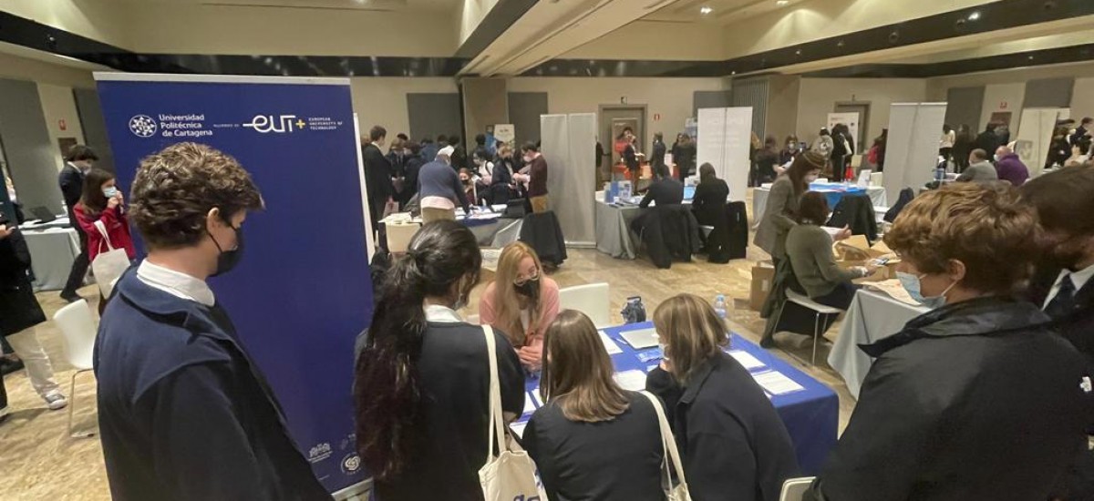 Exponen en Madrid la oferta formativa de la UPCT